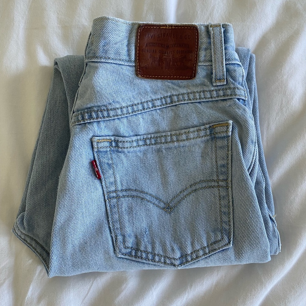 Levi’s Mom Jean